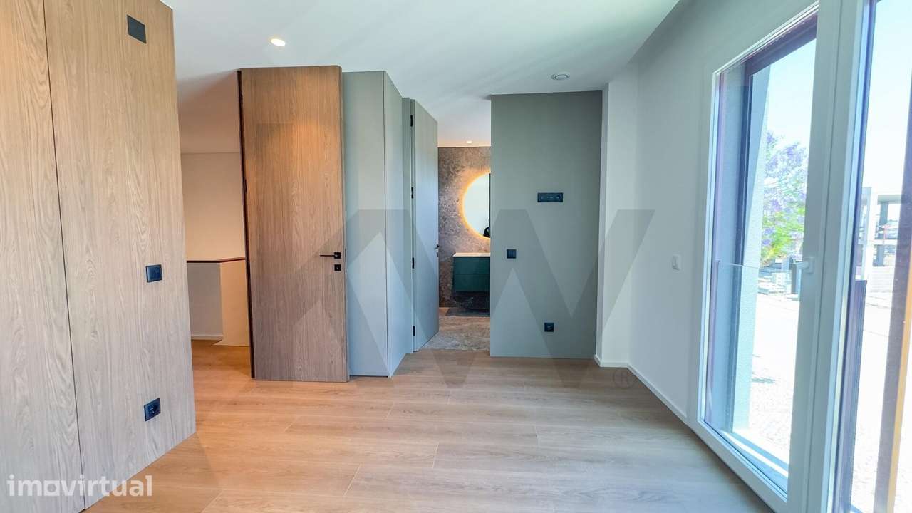 Moradia Contemporânea T3 em Aires com Vista para o Castelo de Palmela - Grande imagem: 5/22