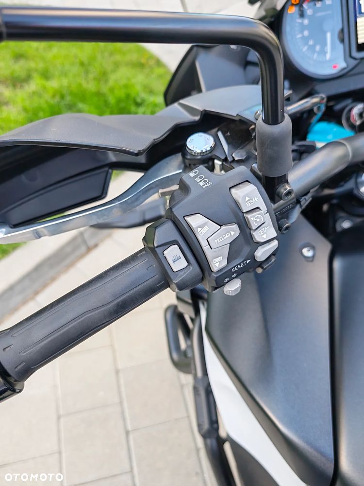 Kawasaki Versys 1000 - 8