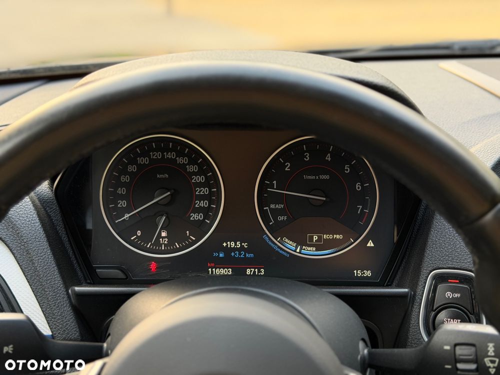 BMW Seria 1 120i Edition M Sport Shadow - 25
