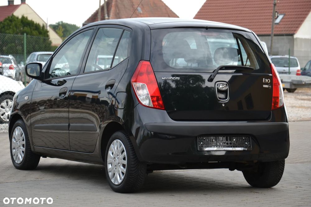 Hyundai i10 1.1 Classic + - 11