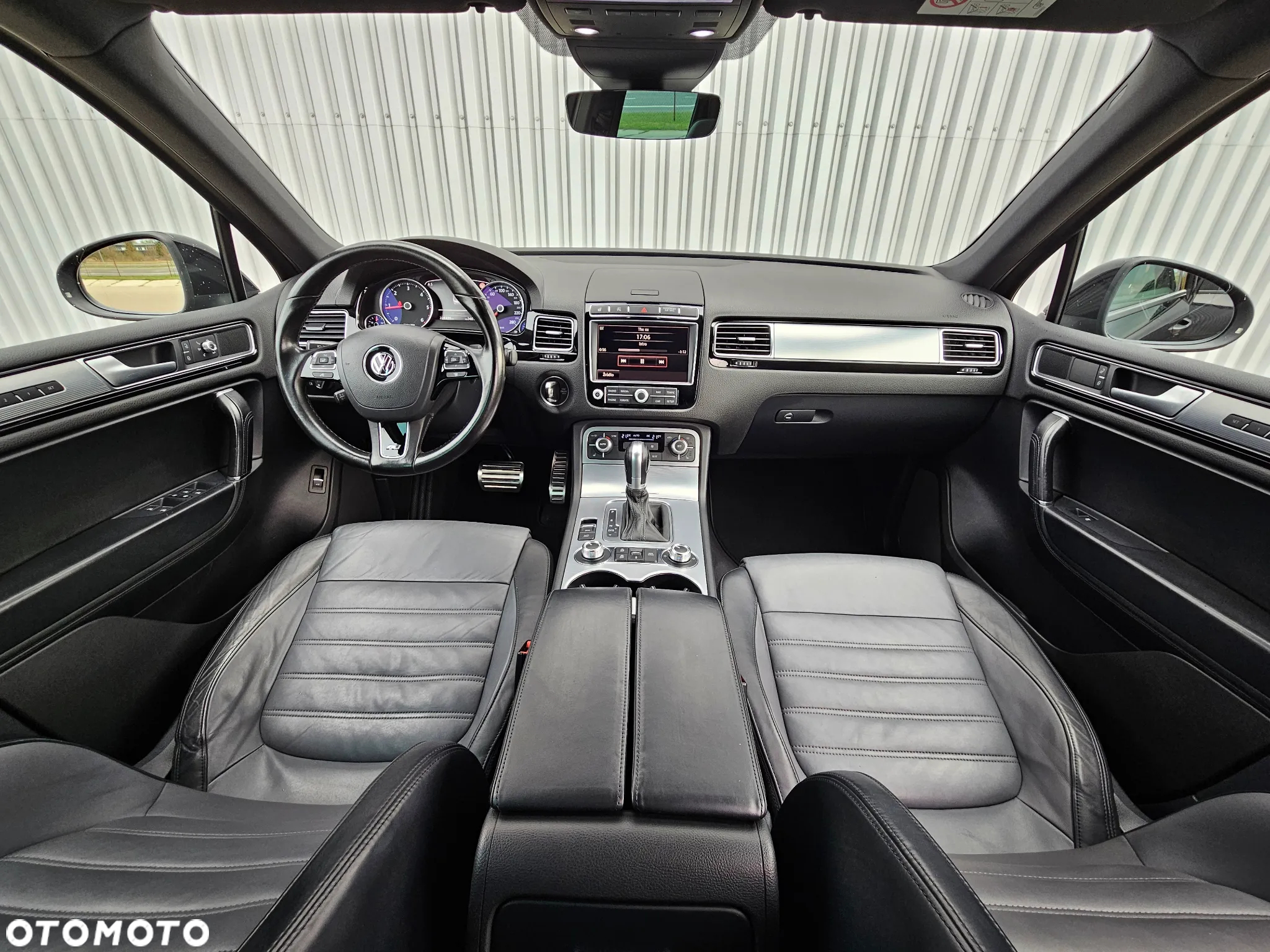 Volkswagen Touareg 3.0 V6 TDI BMT Perfectline R-Style - 15