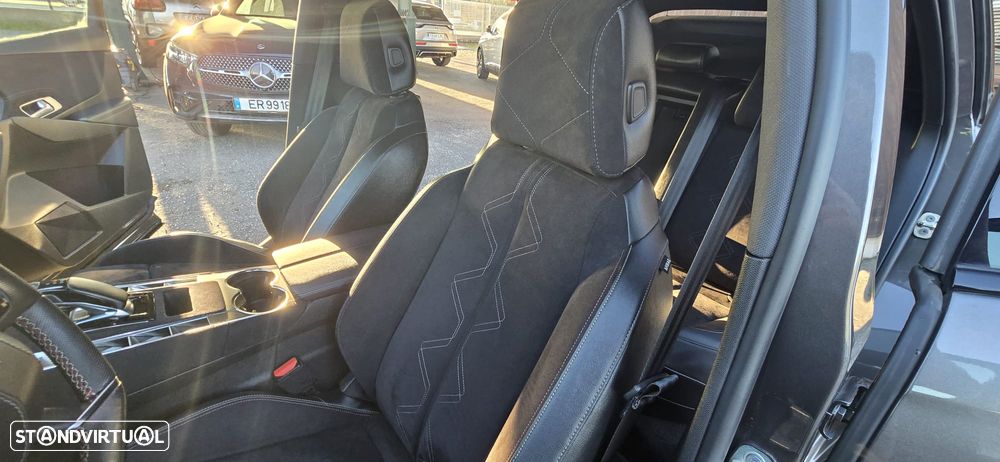 DS DS7 Crossback E-Tense Performance Line+ EAT8 - 27