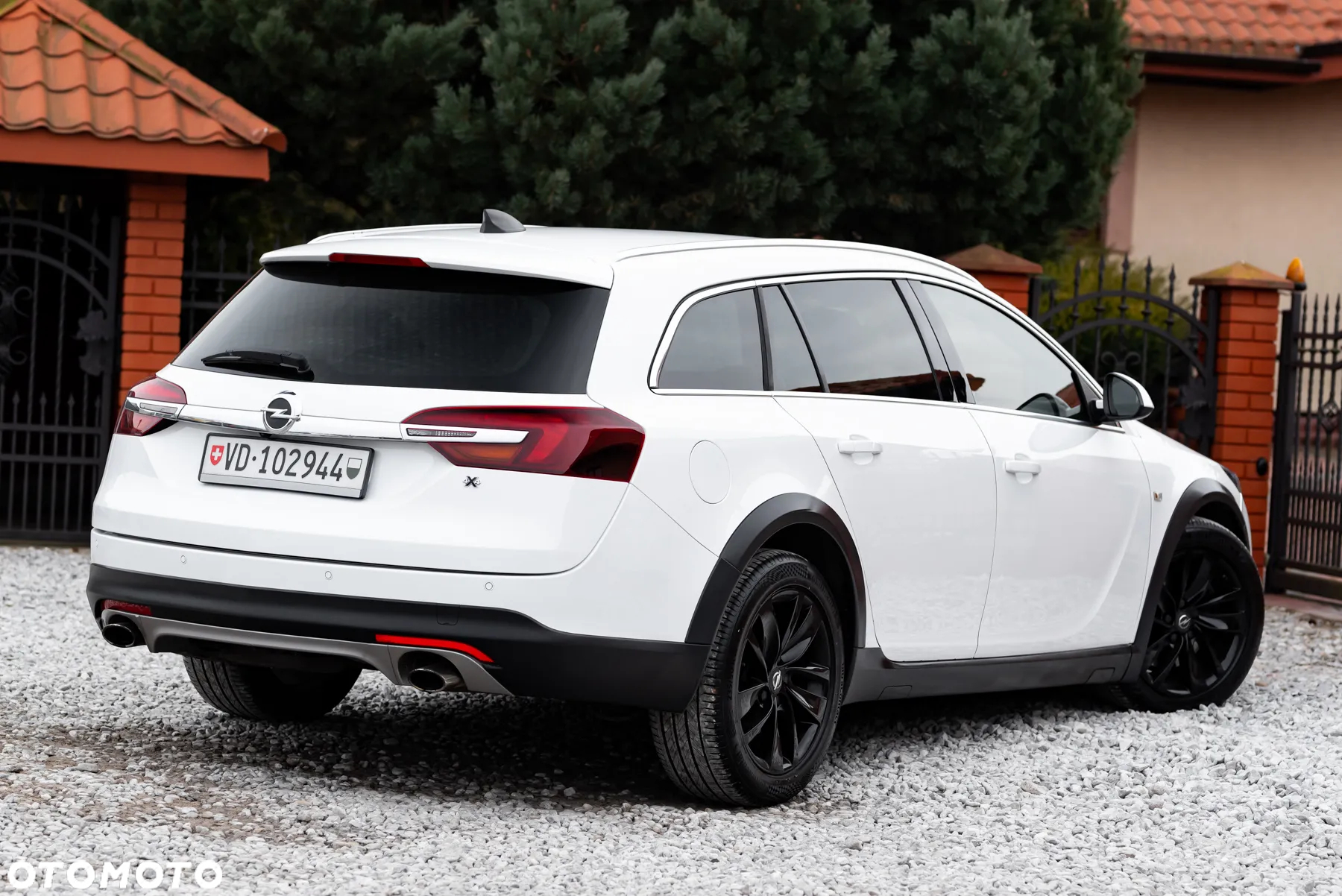 Opel Insignia 2.0 ECOTEC DI Turbo 4x4 Country Tourer Au - 9