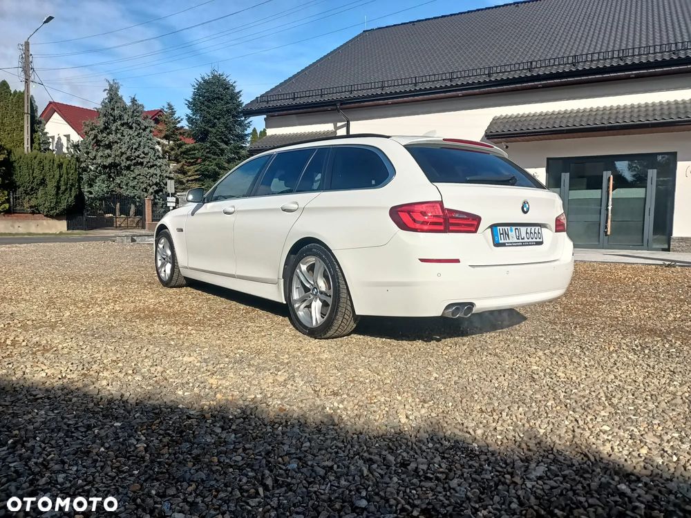 BMW Seria 5 520d - 5