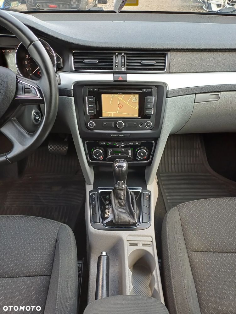 Skoda Superb 2.0 TSI DSG Elegance - 27