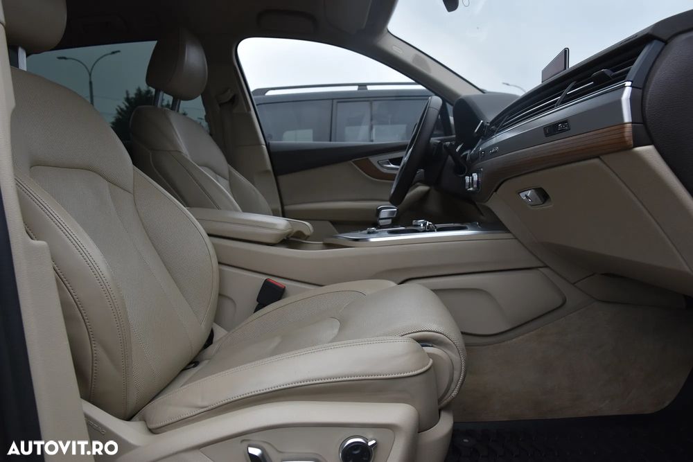 Audi Q7 - 14