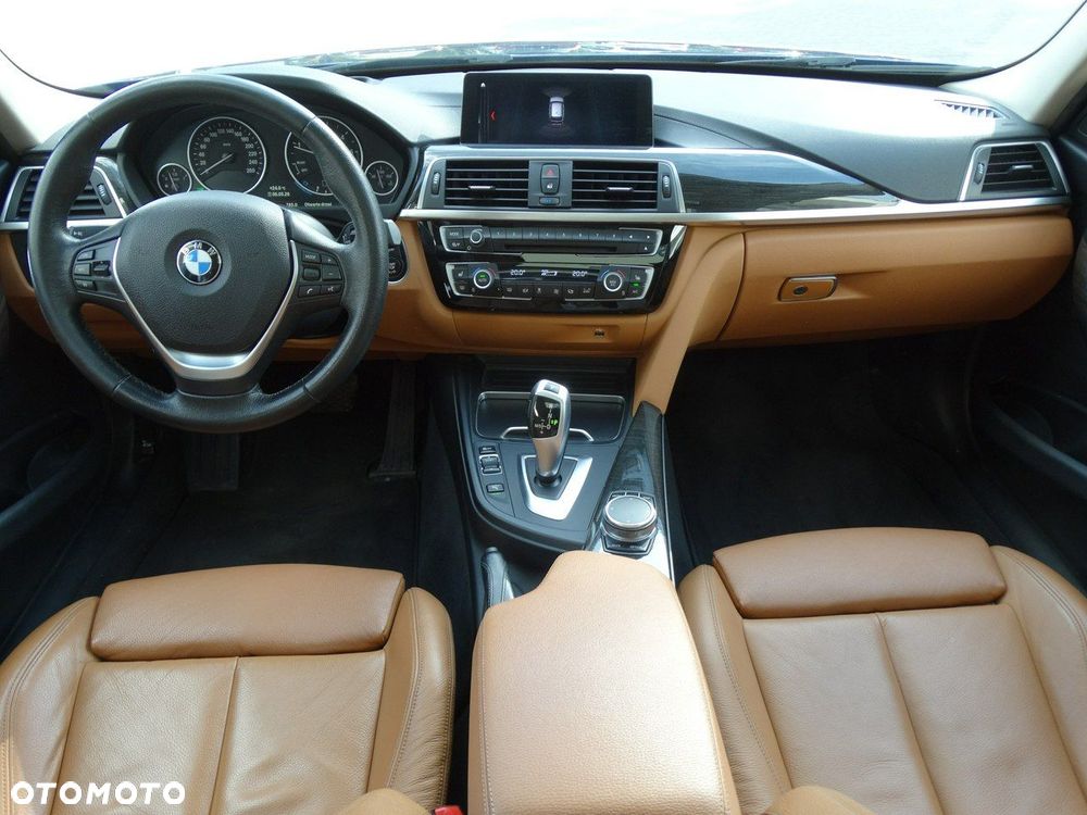 BMW Seria 3 320d Luxury Line - 15
