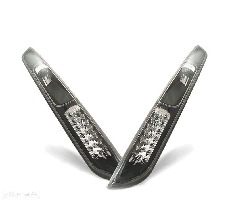FAROLINS TRASEIROS LED PARA FORD FOCUS 04-08 PRETO - 1