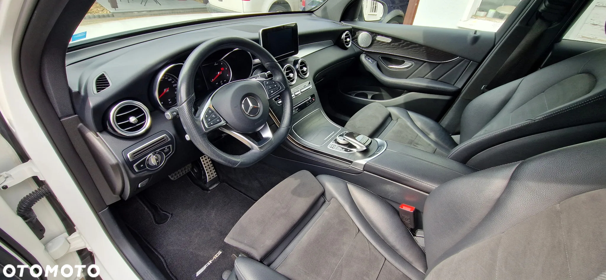 Mercedes-Benz GLC 220 d 4-Matic - 5