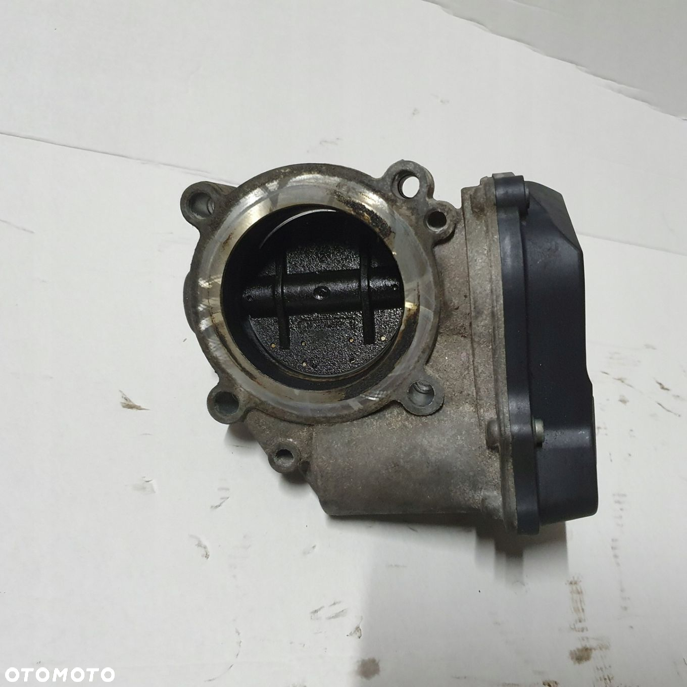 przepustnica Audi A6 C6 2.0 TFSI 06F133062G - 3