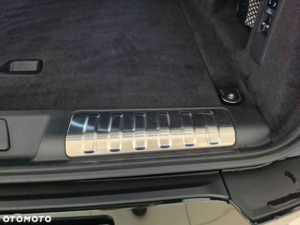 Land Rover Range Rover Sport - 27