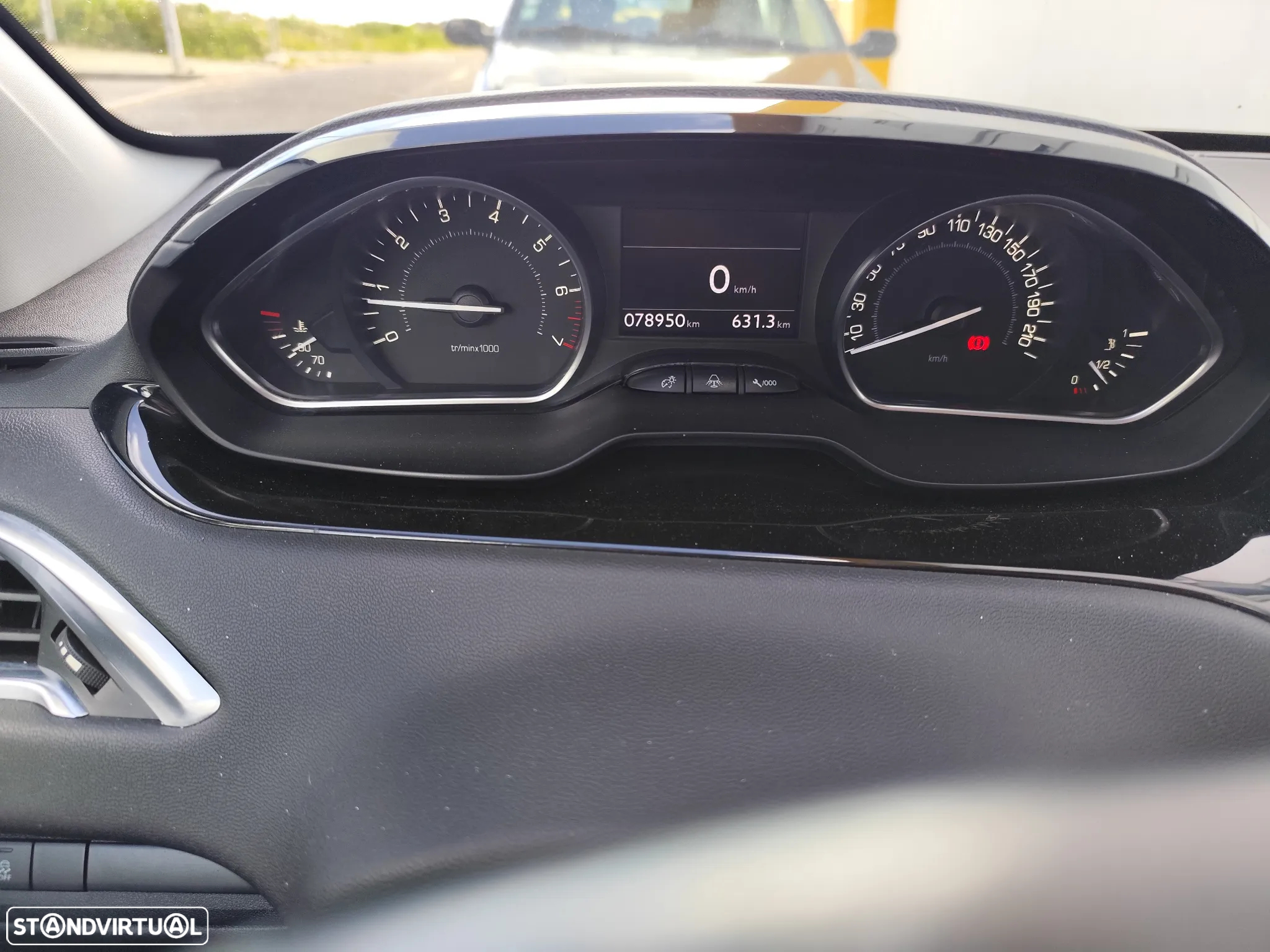 Peugeot 208 1.2 VTi Access - 11