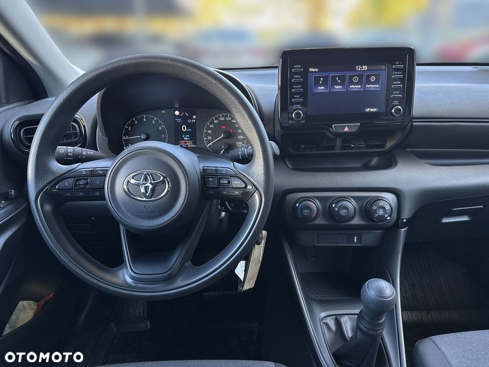 Toyota Yaris - 28