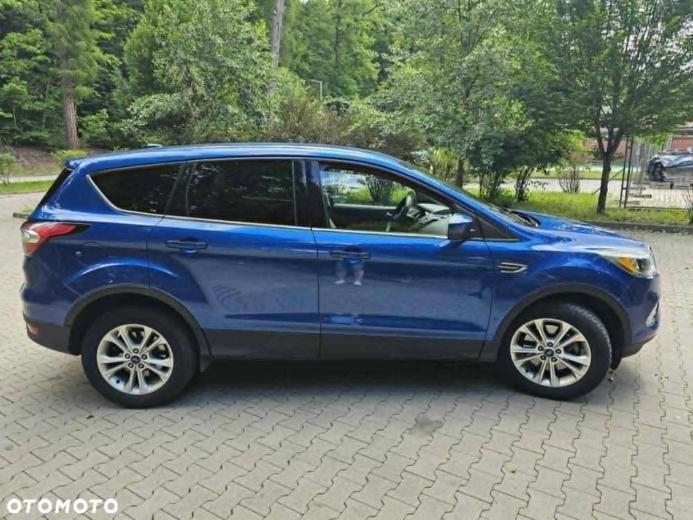 Ford Escape - 4