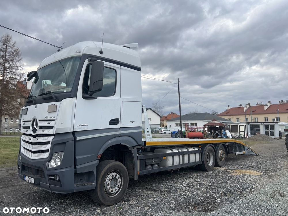 Mercedes-Benz Actros E6 - 18