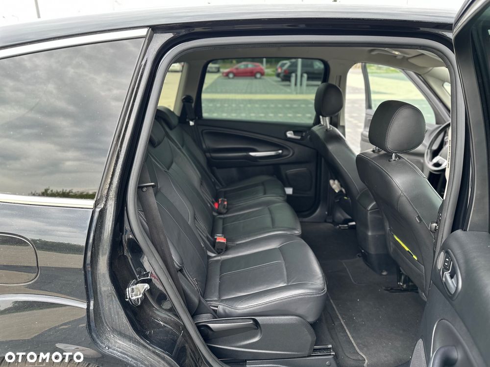 Ford S-Max 2.0 TDCi Titanium - 21