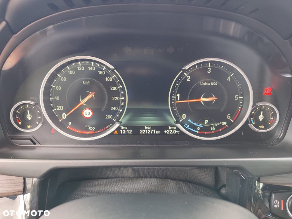 BMW X5 xDrive25d - 12