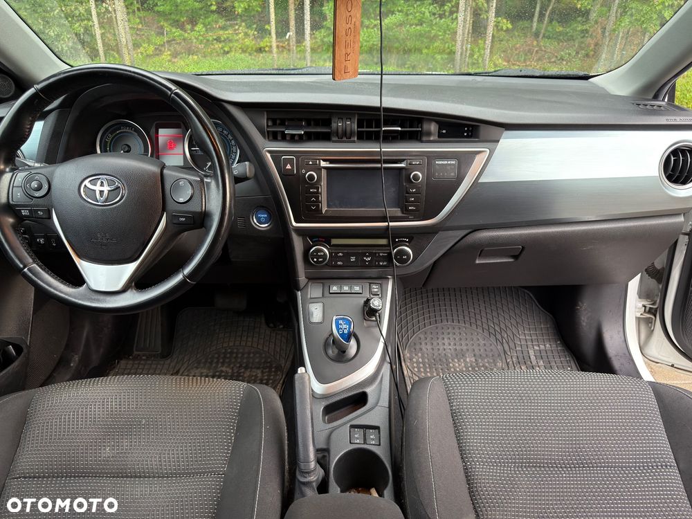 Toyota Auris 1.8 HSD Luna - 7