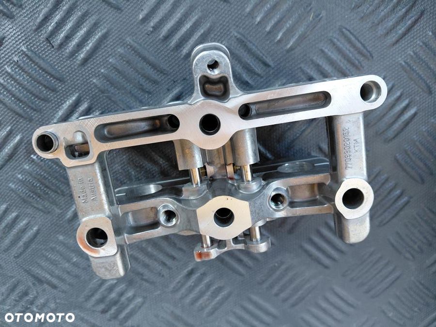 KTM EXC EXC-F SXF SX-F 250 MOSTEK MOCOWANIE WAŁKÓW ROZRZĄDU MOSTKI SUPPORT 77036020150 - 4