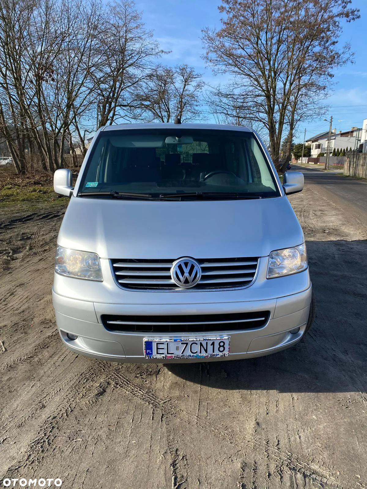 Volkswagen Multivan - 12