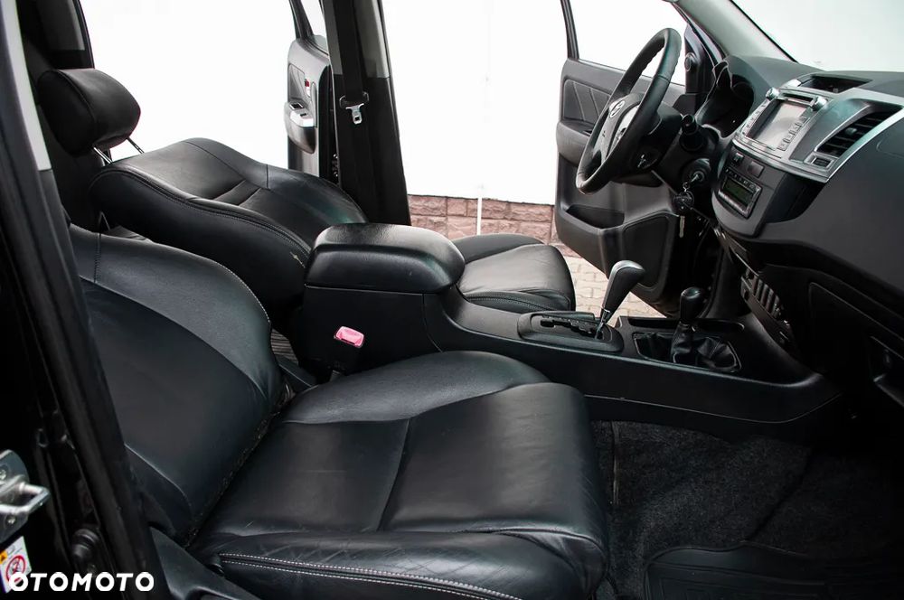 Toyota Hilux 3.0 D-4D Invincible - 5