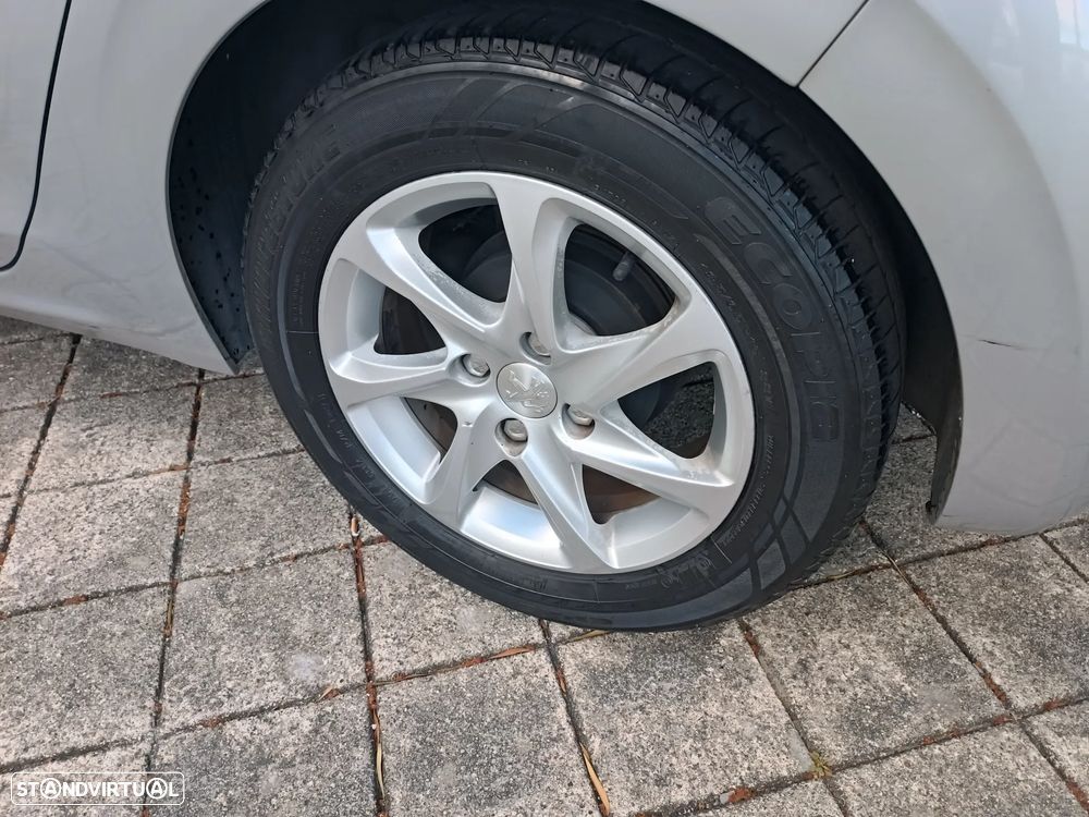 Peugeot 208 1.4 HDi Active - 10