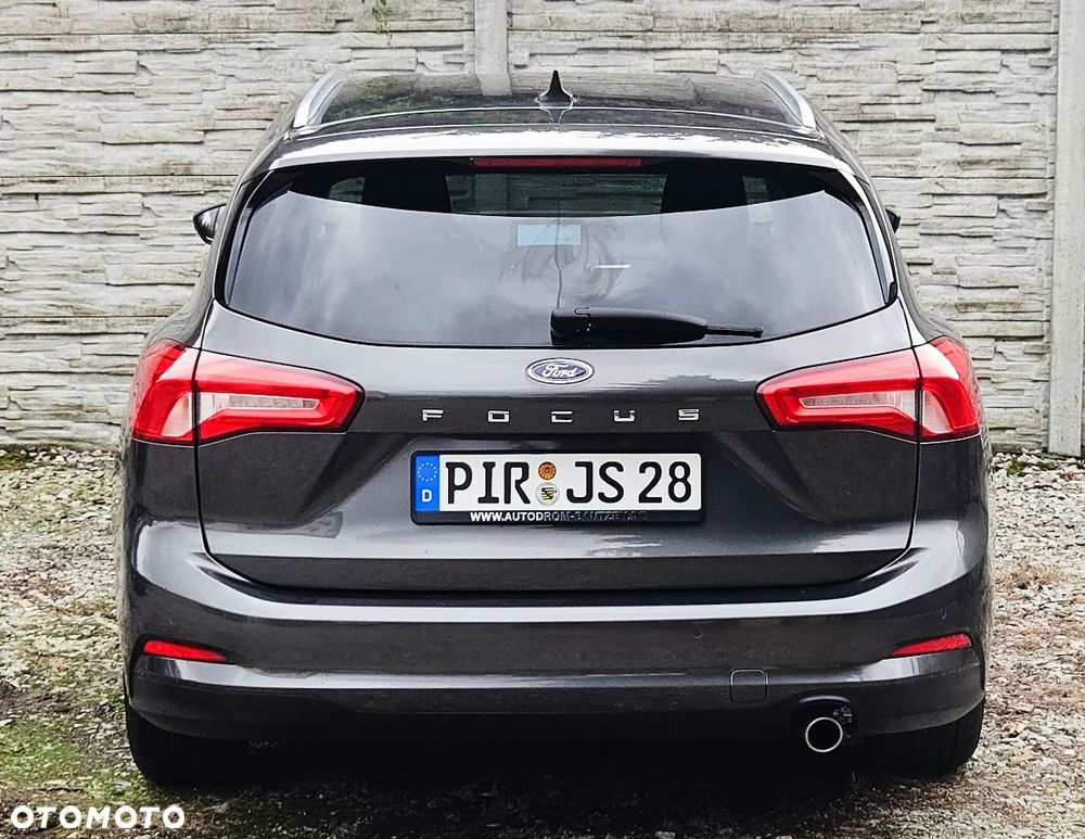 Ford Focus 1.0 EcoBoost Trend ASS PowerShift - 4