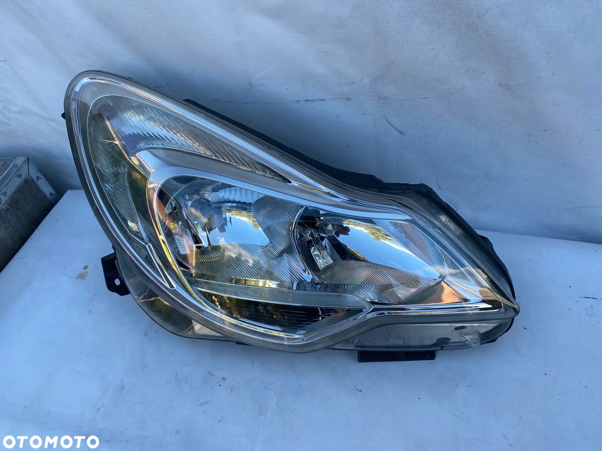lampa corsa d lift prawa eu cała - 1