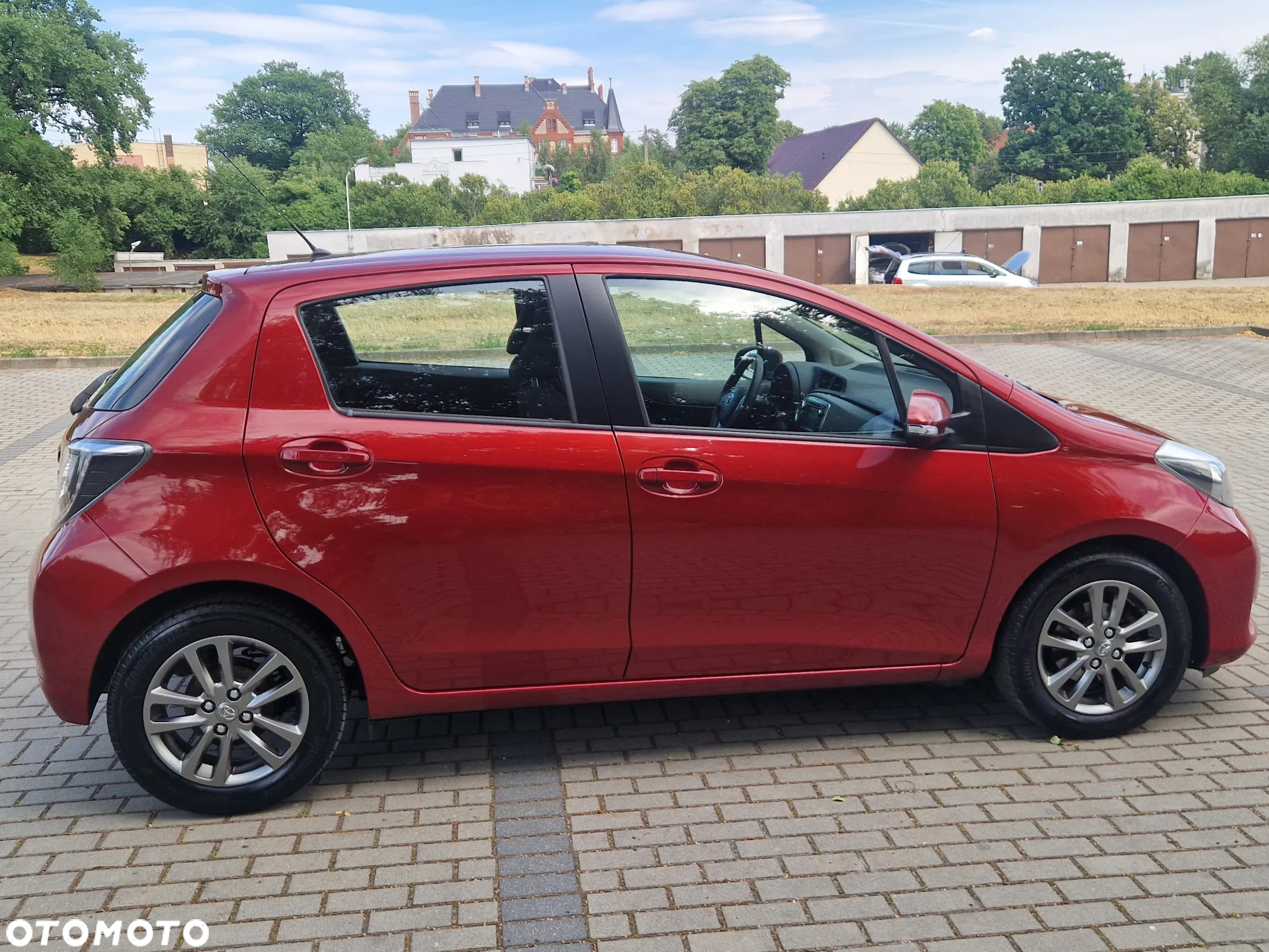 Toyota Yaris 1.33 Premium EU6 - 21