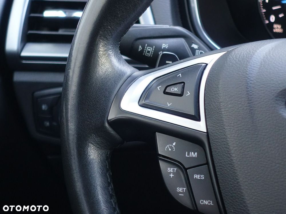Ford Mondeo 2.0 EcoBlue Titanium - 25