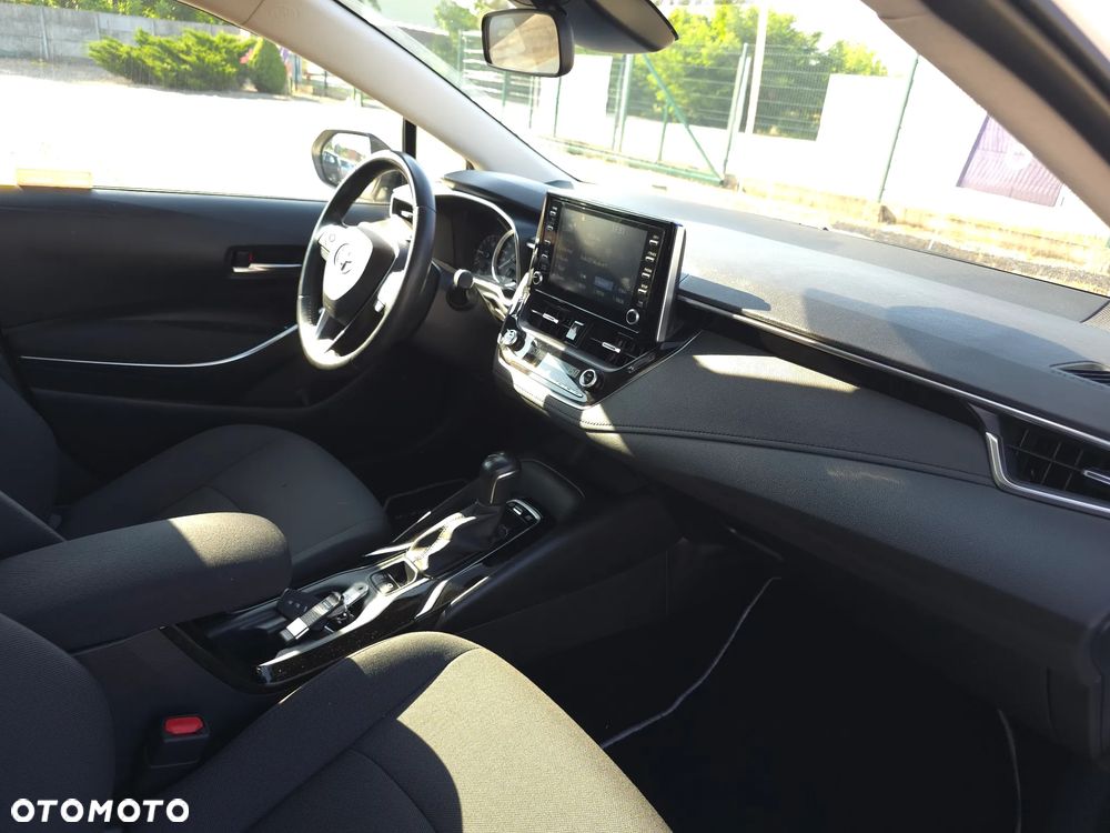 Toyota Corolla 1.8 Hybrid Comfort - 15
