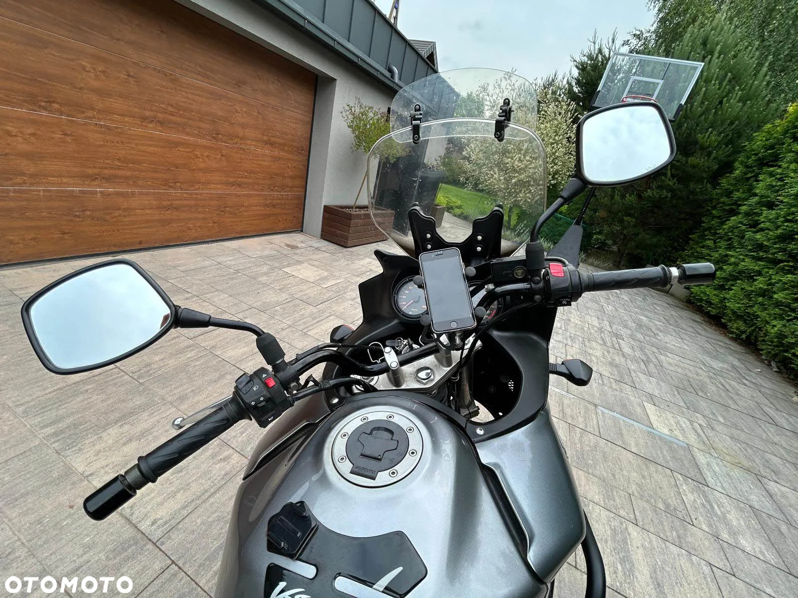 Suzuki V-STROM - 5
