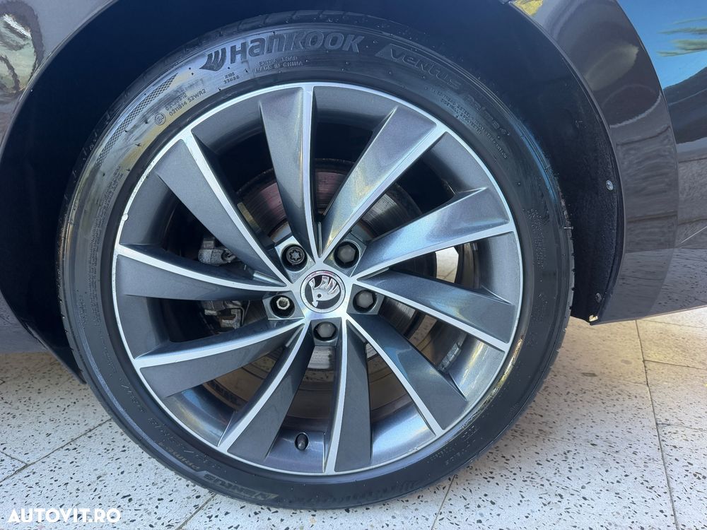Skoda Superb 2.0 TDI DSG L&K - 22