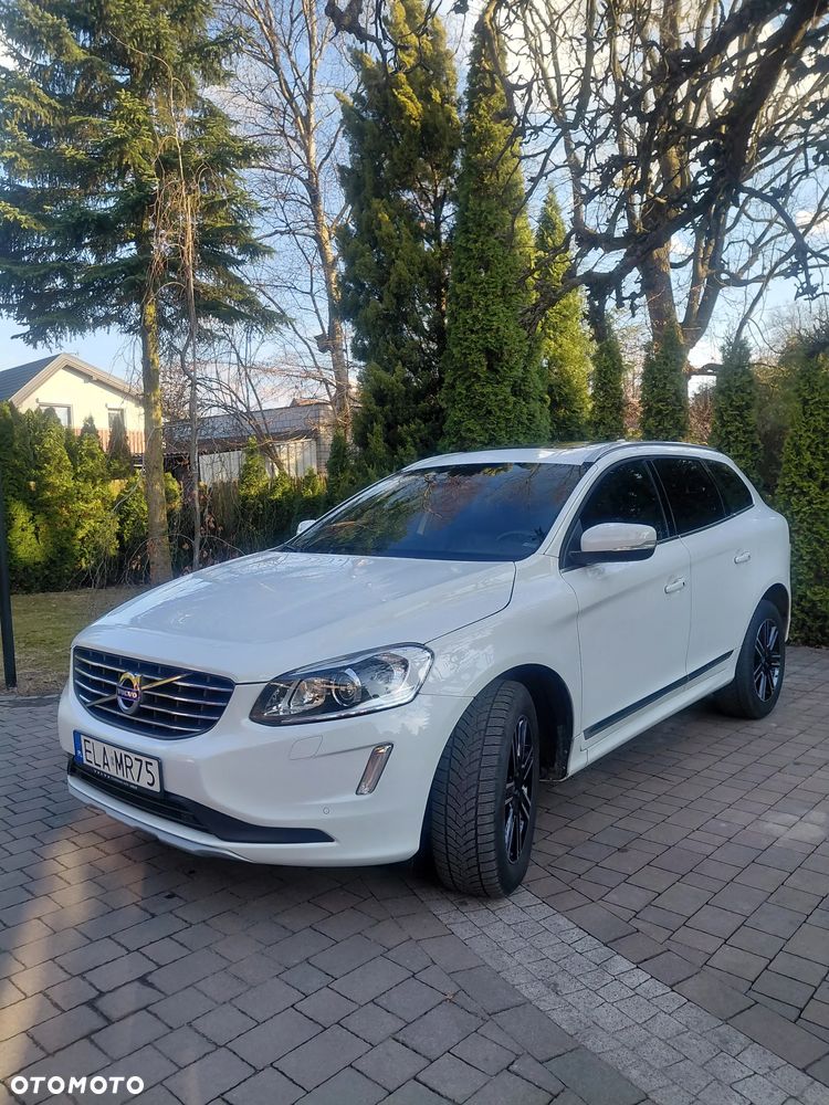 Volvo XC 60 D4 Drive-E Summum - 4