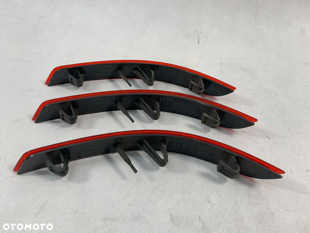 Opel Astra 4 IV J kombi 10-12r Odblask lewy tyl tylny 2szt - 2