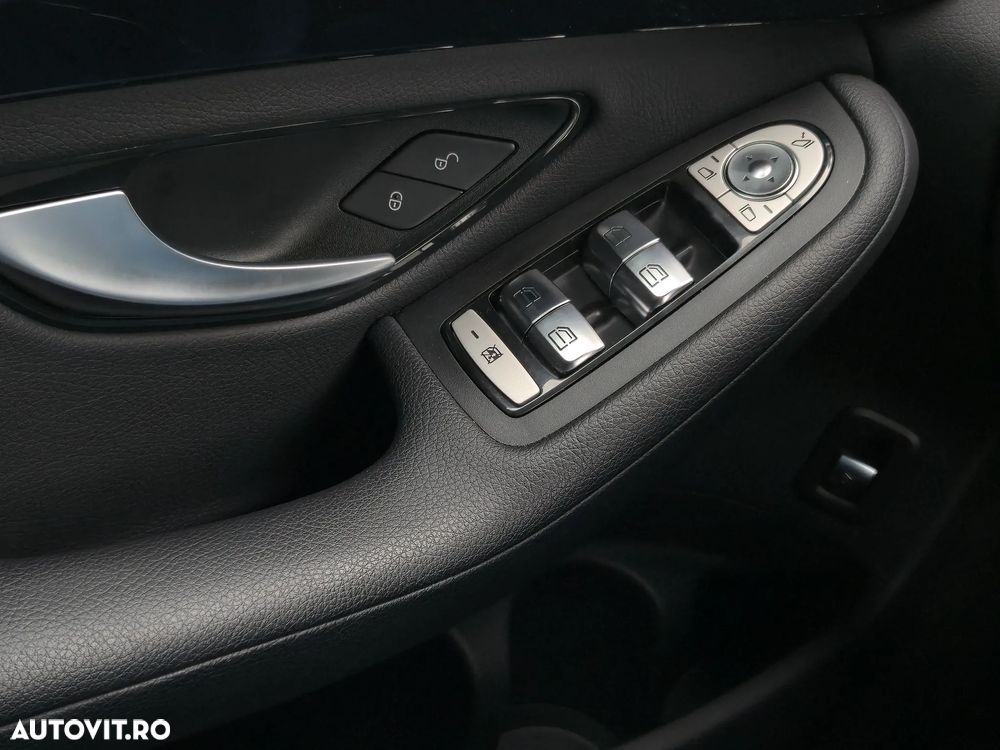 Mercedes-Benz GLC 300 de 4Matic 9G-TRONIC - 20