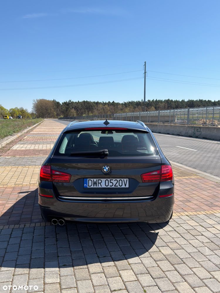 BMW Seria 5 520d Luxury Line - 6