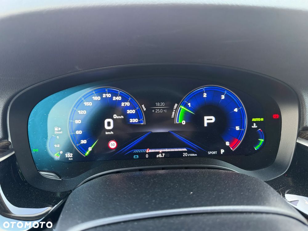 BMW Seria 5 530d xDrive Sport-Aut Luxury Line - 17