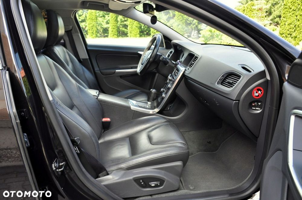 Volvo V60 - 17