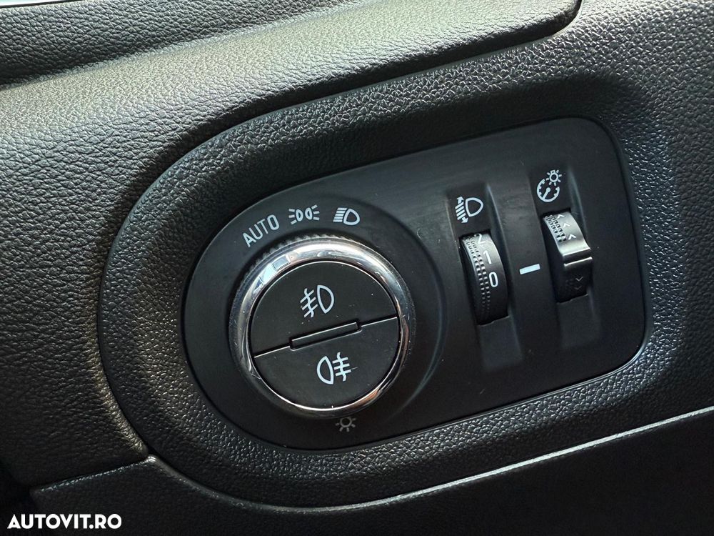 Opel Grandland X 1.2 Start/Stop Automatik INNOVATION - 18