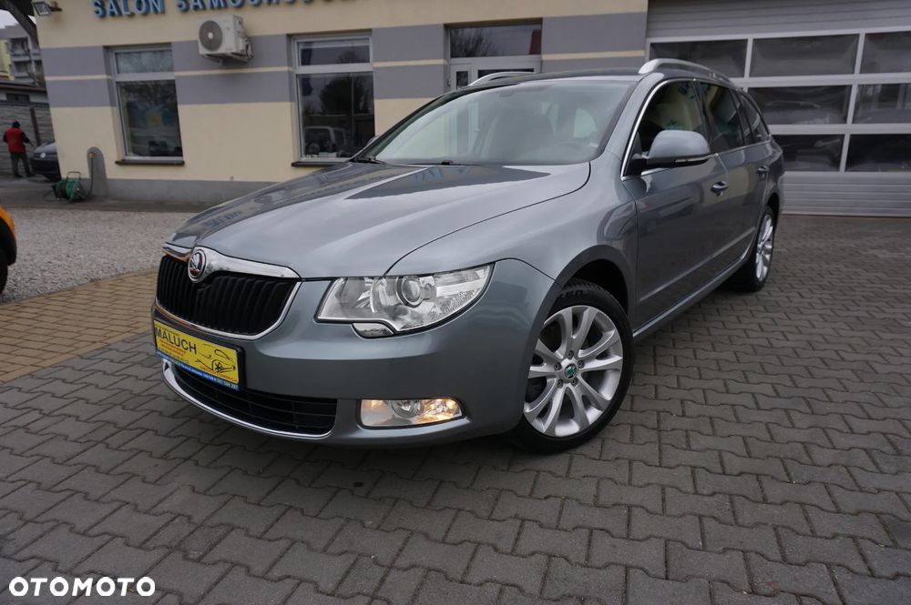 Skoda Superb 2.0 TDI DSG FAMILY - 1