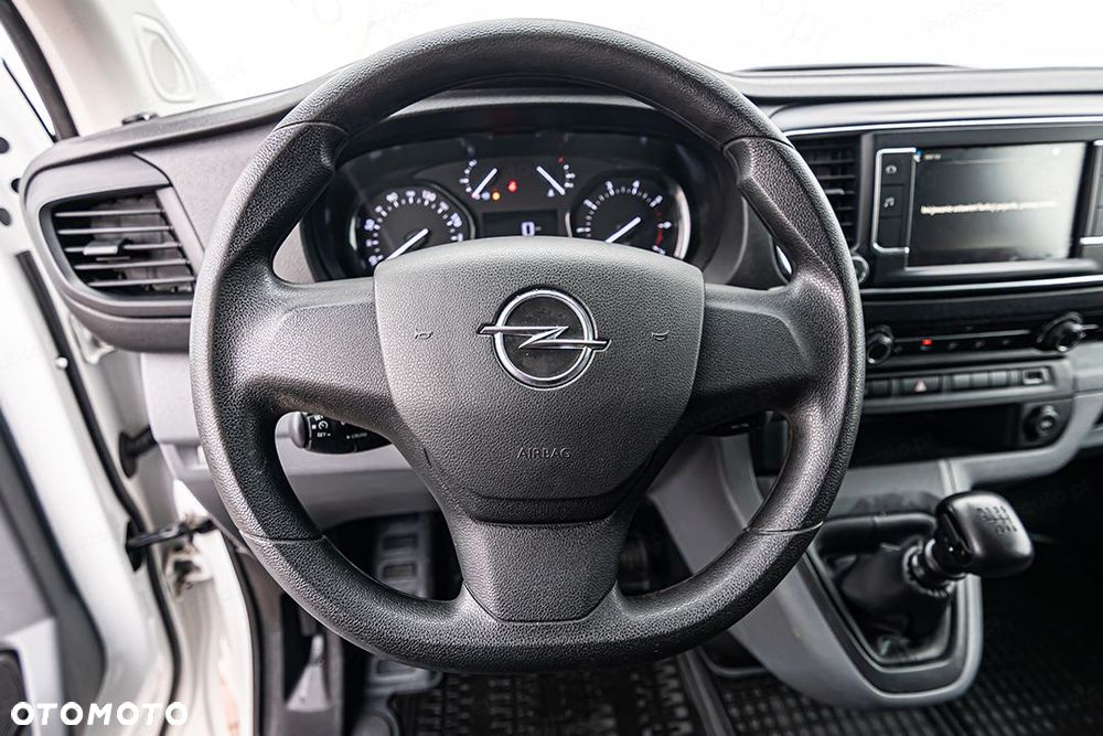 Opel Vivaro L2H1 2.0 144KM - 18