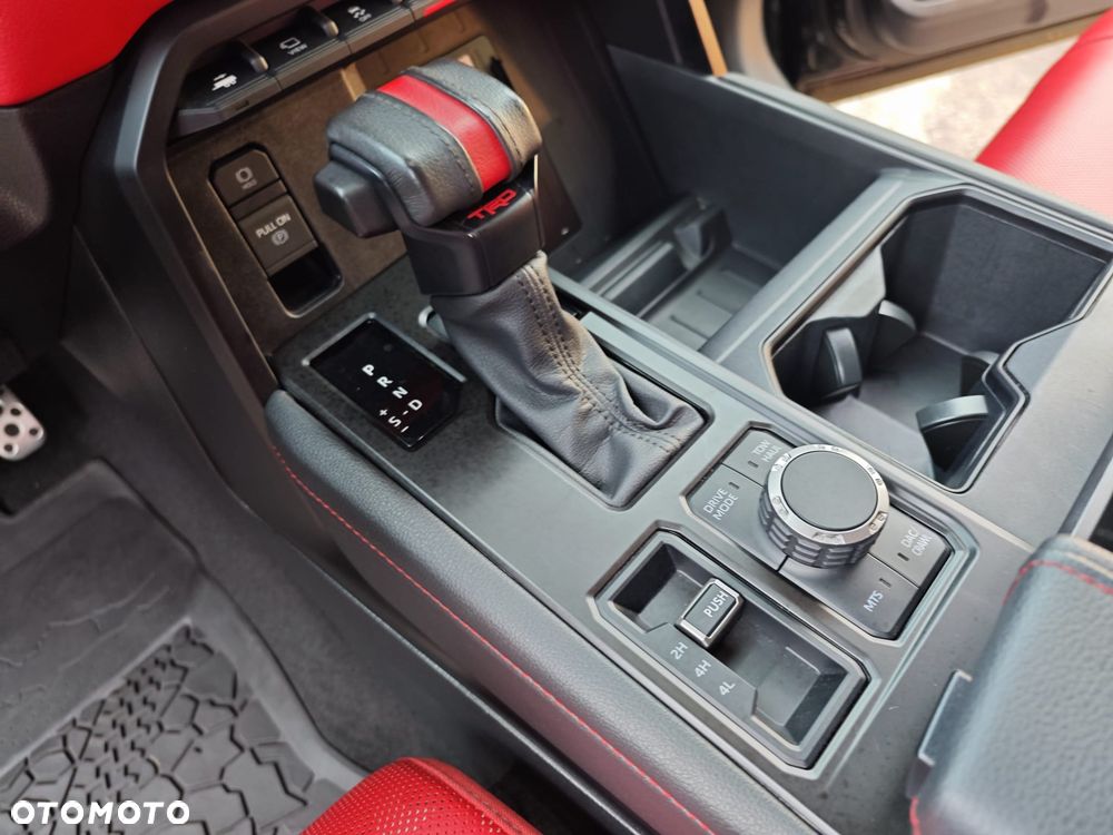 Toyota Tundra - 18