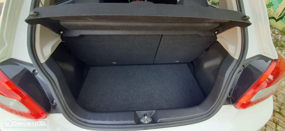 Mitsubishi Space Star 1.2 Intense Connect Edition - 36