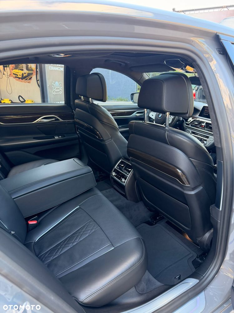 BMW Seria 7 750d xDrive - 11