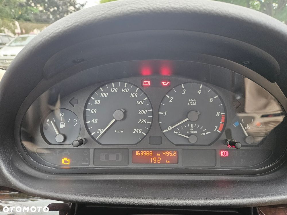 BMW Seria 3 - 30