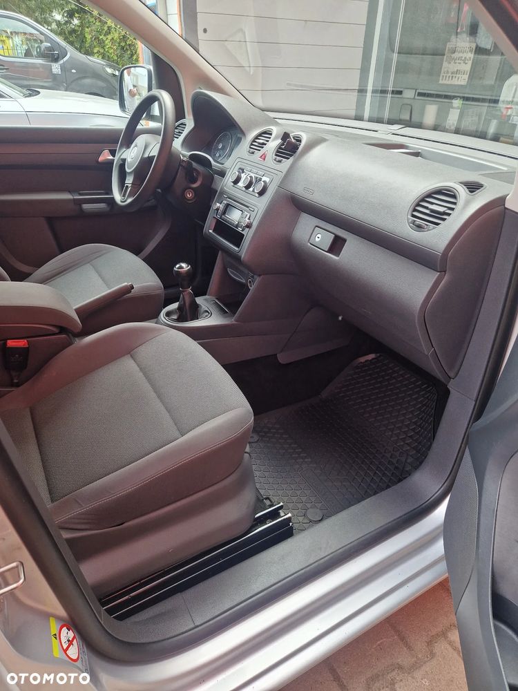 Volkswagen Caddy Maxi Trendline BMT - 17