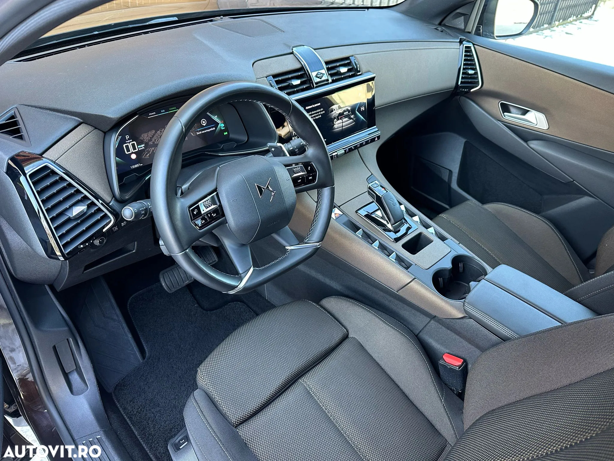 DS Automobiles DS 7 Crossback - 12