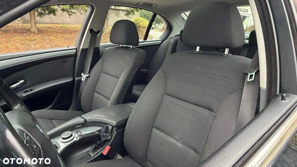 BMW Seria 5 - 35
