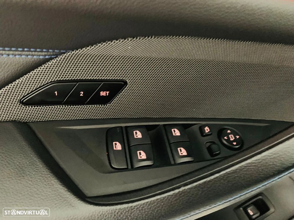 BMW 420 Gran Coupé i Pack Desportivo M Auto - 9